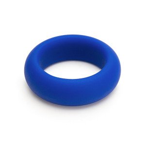 JE JOUE Silicone Penis Ring with Minimal Choke – image 4