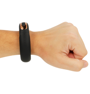 Adriano vibrierender Penisring mit WatchMe-Fernbedienung – Bild 4