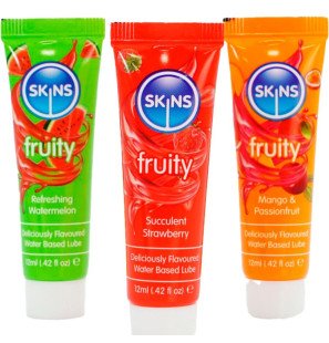 SKINS Fruity Gleitmittelset auf Wasserbasis mit drei Fruchtgeschmacksrichtungen, 3 x 12 ml – Bild 2