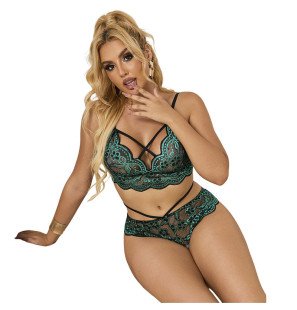 Green lace lingerie set with bra and briefs S/M – image 3