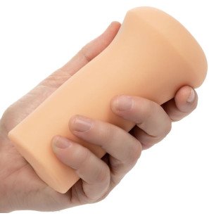 Calexotics Boundless lightweight masturbator 7,5 cm – image 6