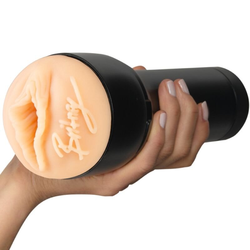 KIIROO Voel Britney Amber Masturbator for Men – image 1